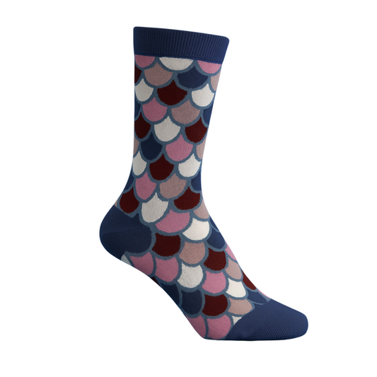 Chaussettes fun Ocean Scales – Écailles bleues et bordeaux et originales