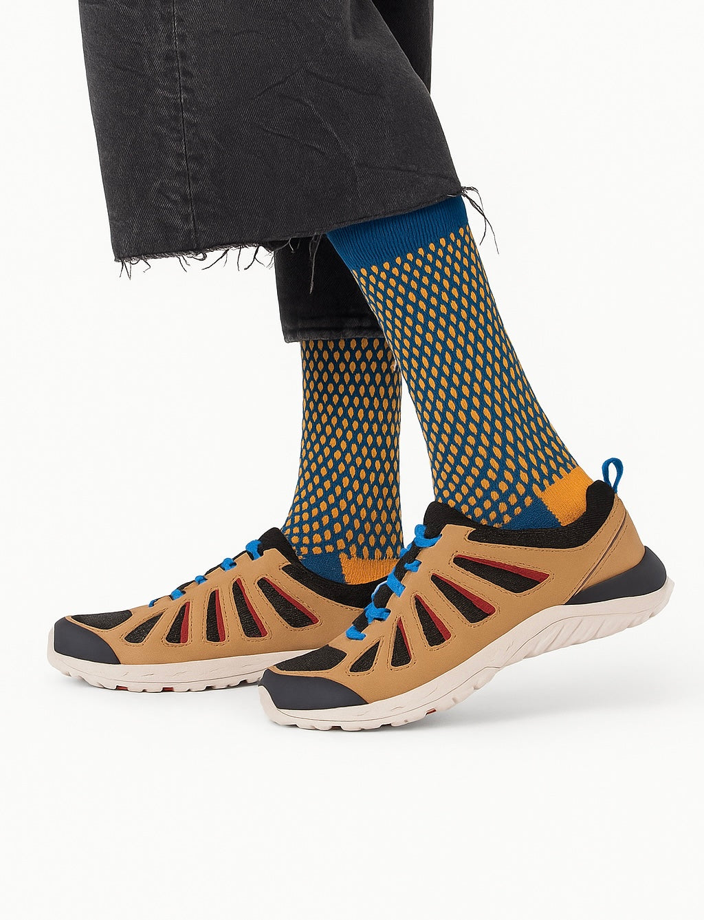 Chaussettes fun Sahara Wave – Couleurs Bleues et jaunes, motifs géométriques et originales